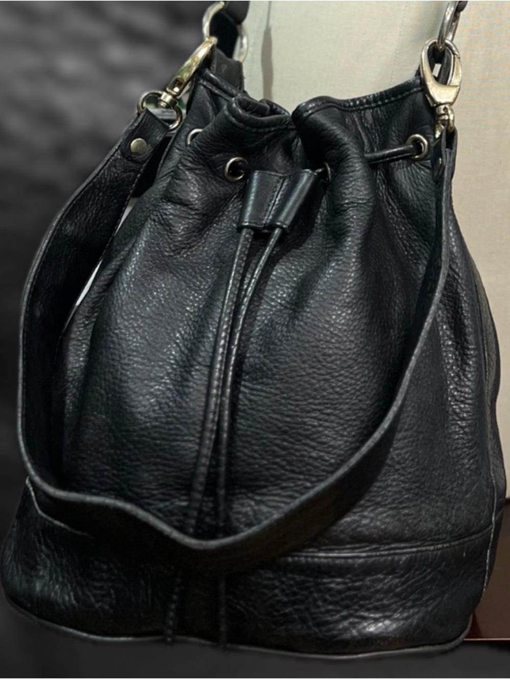 Luciana Verde Leather Drawstring Black Bucket Bag